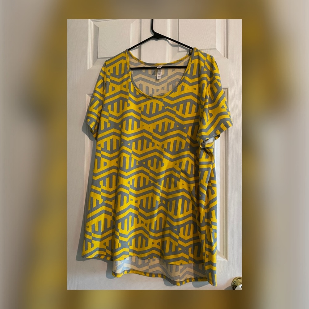 Lularoe Classic T size 3XL